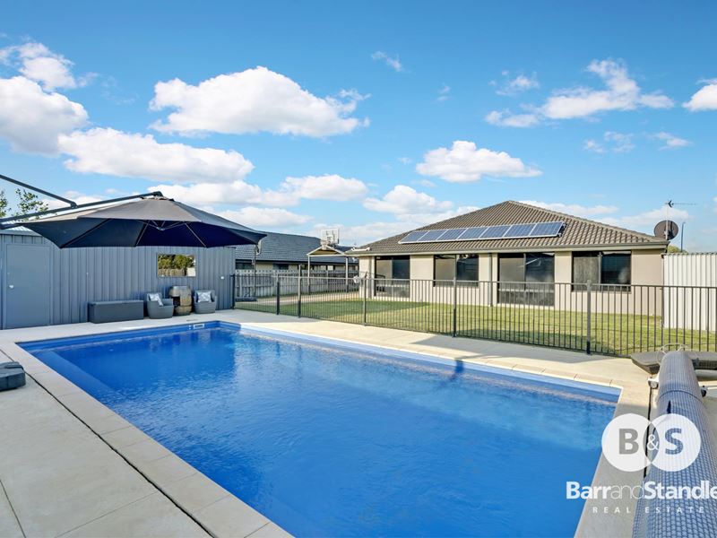 88 Barton Drive, Australind