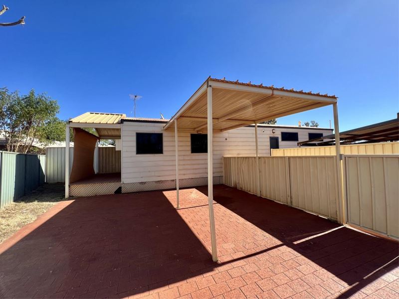 1B Turro Place, Newman