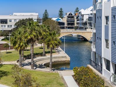 38/2 The Palladio, Mandurah WA 6210