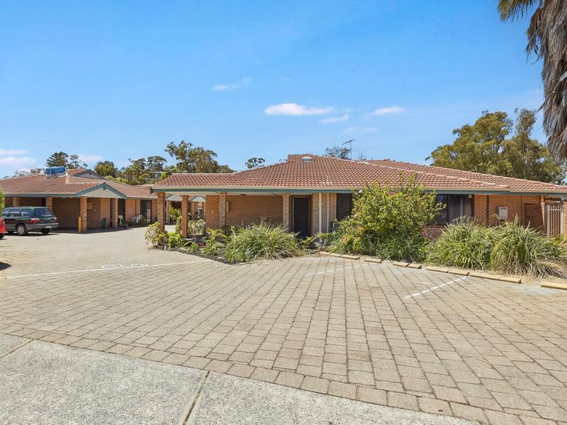 13/10 Soraya Place, Cooloongup WA 6168