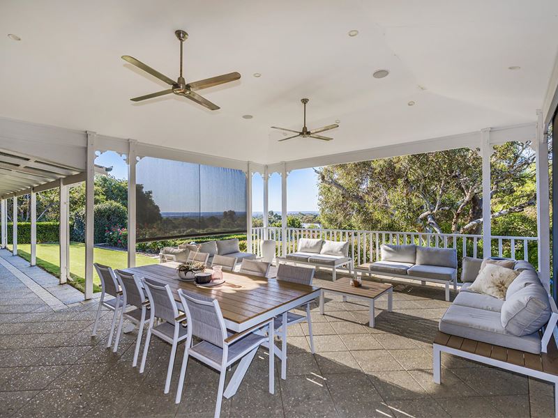 8B Simeon Close, Kalamunda