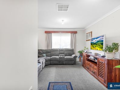 43 Seminole Gardens, Seville Grove WA 6112