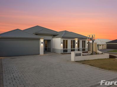 2 Cuttlefish Street, Yanchep WA 6035