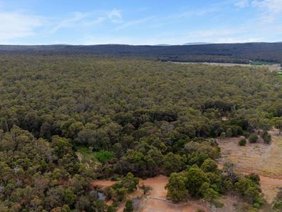 365 Millars Road, Jarrahdale WA 6124