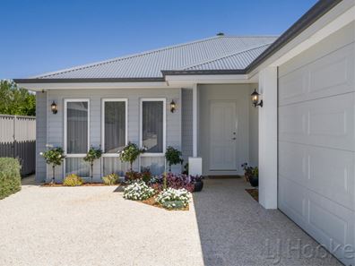 13A Holmesdale Road, Woodbridge WA 6056