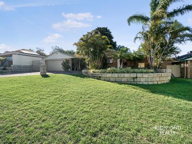 242 Trappers Drive, Woodvale WA 6026