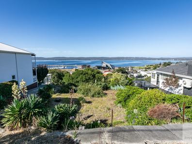 27 Earl Street, Albany WA 6330