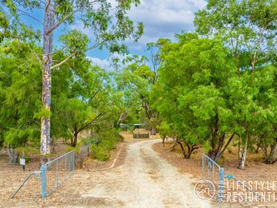 29 Chipping Court, Woodridge WA 6041