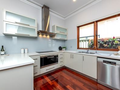 96 Egina Street, Mount Hawthorn WA 6016