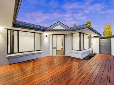 4A Withers Close, Murdoch WA 6150