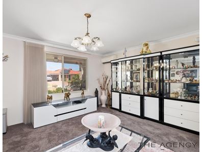 11 Vere Parkway, Canning Vale WA 6155