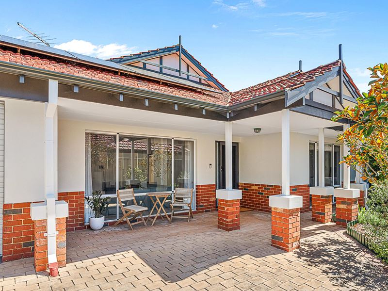 42A Kingsall Road, Attadale WA 6156