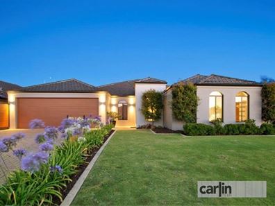 5 Minerva Loop, Success WA 6164