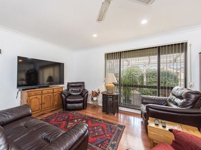 2/63 Coolibah Avenue, Dudley Park WA 6210