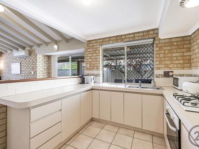 1/30 Hall Street, Mandurah WA 6210