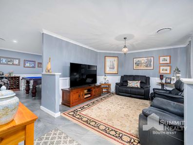 1 Waddingham Loop, Capel WA 6271