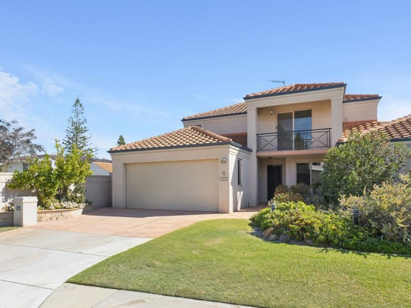 28/3 Hocking Parade, Sorrento WA 6020