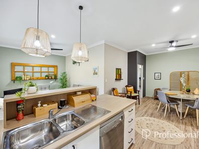 130 Tiffany Centre, Dalyellup WA 6230
