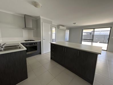 329A Westfield Road, Seville Grove WA 6112