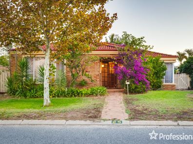 25 Sunray Circle, Ellenbrook WA 6069