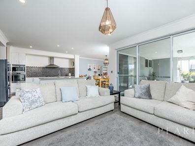 32 Portofino Promenade, Mindarie WA 6030
