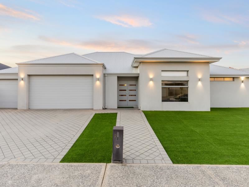 2 Margaret Road, Secret Harbour