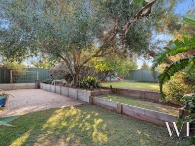 12 Garling Street, Willagee WA 6156