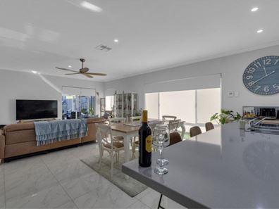 6 Acrasia Road, Baldivis WA 6171