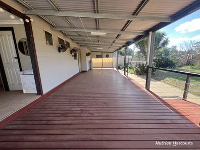 61 Spica Street, Southern Cross WA 6426