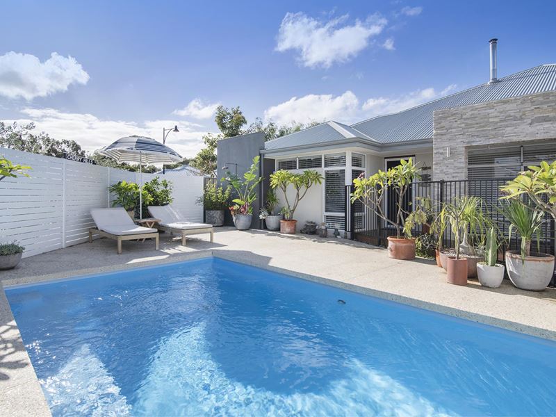 27 Cherry Hills Circle, Dunsborough WA 6281