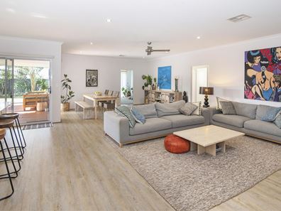27 Cherry Hills Circle, Dunsborough WA 6281