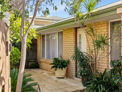 2/146 Robert Street, Como WA 6152
