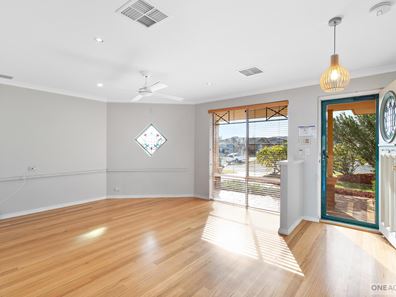 4 Lanskie Court, Joondalup WA 6027