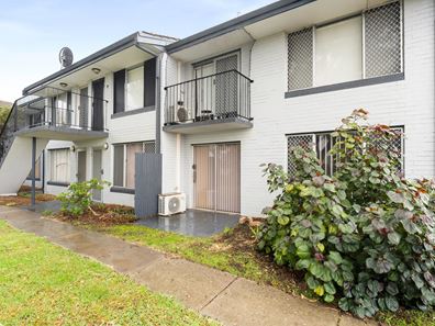 4/110-112 Safety Bay Road, Shoalwater WA 6169