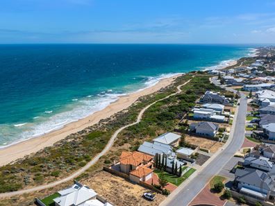 103 Boardwalk Boulevard, Halls Head WA 6210