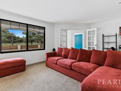 19 Touraine Vista, Port Kennedy WA 6172