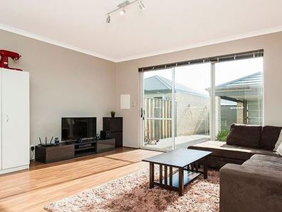 45 Grassdale Parkway, Ellenbrook WA 6069