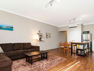 45 Grassdale Parkway, Ellenbrook WA 6069