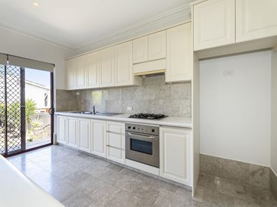 169b Edmund Street, Beaconsfield WA 6162