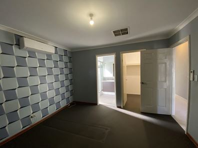 24 Kooya Way, Wattle Grove WA 6107