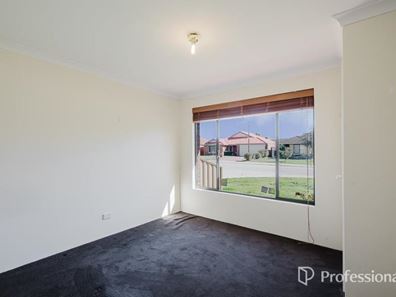 54 Boardman Road, Canning Vale WA 6155
