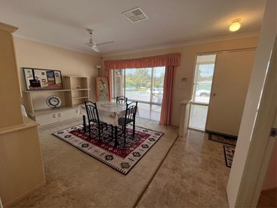 36 Mangrove Circuit, Banksia Grove WA 6031