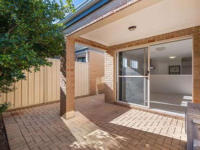 23/17-21 Third Avenue, Kelmscott WA 6111