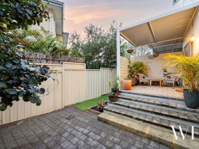 4/19 Purvis Street, Hamilton Hill WA 6163