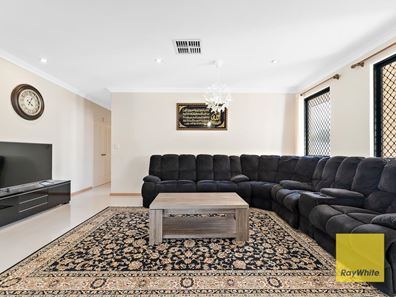 105A Weston Street, Maddington WA 6109