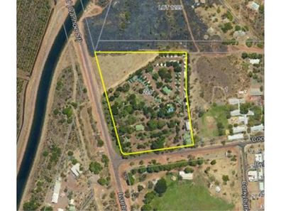 Accommodation/Tourism - Ivanhoe Village Caravan Resort