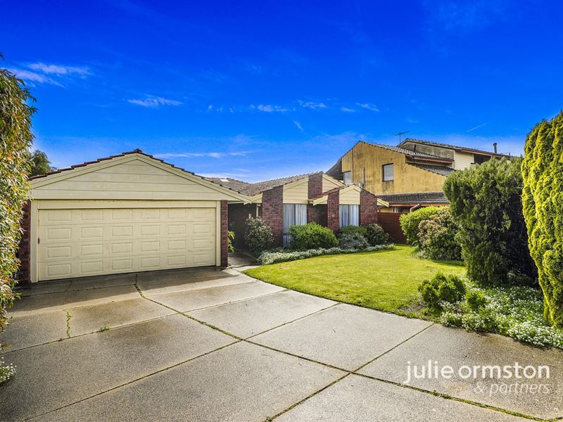 7 Stott Way, Duncraig WA 6023