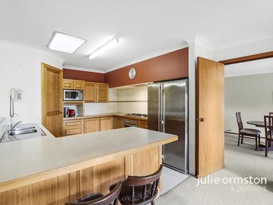 7 Stott Way, Duncraig WA 6023