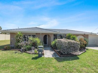 1 Nardie Place, Hillman WA 6168