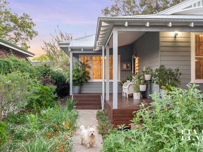 31 Swan Street East, Guildford WA 6055